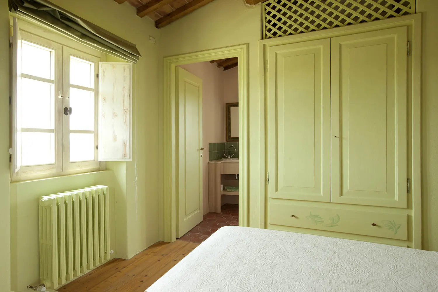 Le Foglie il Sambuco Marche Morrovalle